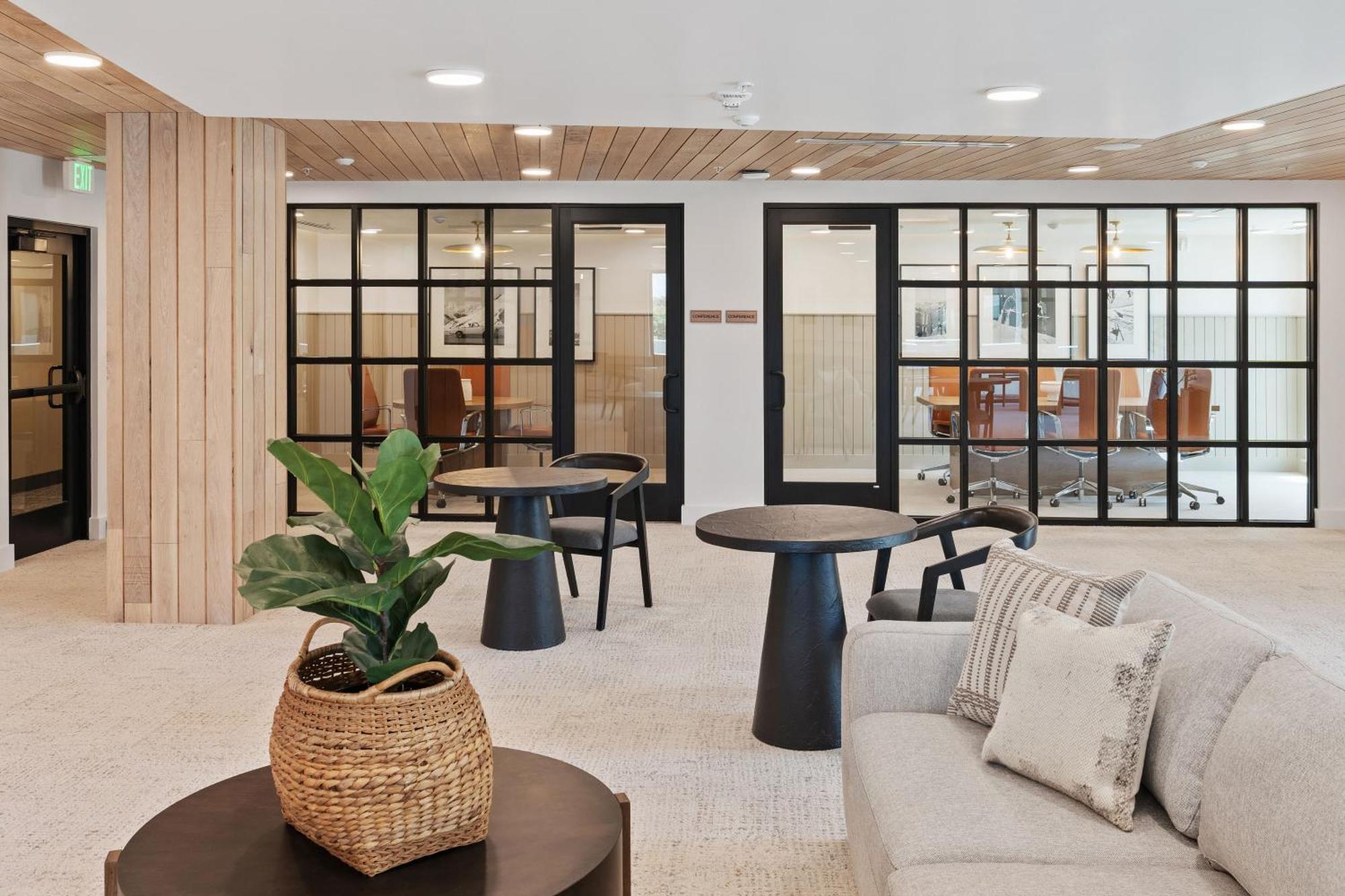 Outstanding Amenities-New Complex- Downtown Luxury Apartment Salt Lake City Exterior photo