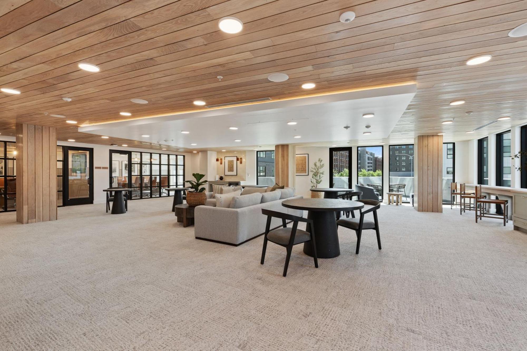 Outstanding Amenities-New Complex- Downtown Luxury Apartment Salt Lake City Exterior photo